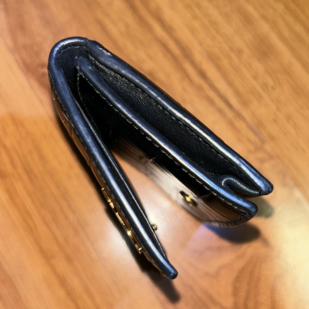 Authentic Saint Laurent Croc Embossed Monogram Wallet - Picture 7 of 15